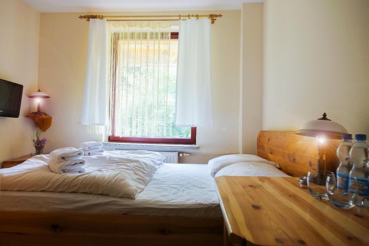 Zadrna Rezydencja Chelmsko Slaskie Exterior foto
