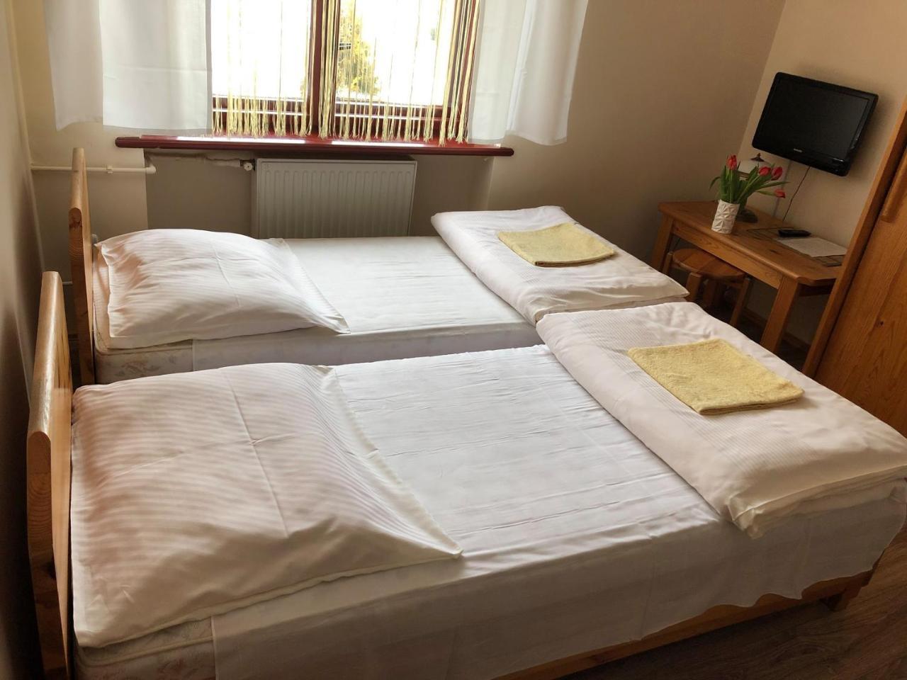 Zadrna Rezydencja Chelmsko Slaskie Exterior foto
